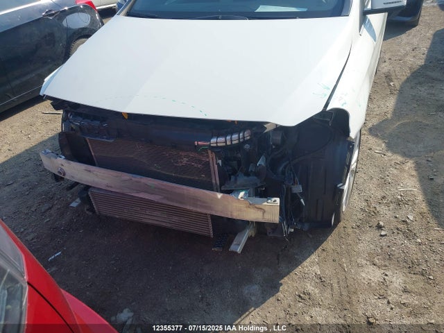 WDDMH4GB6FJ339055 Mercedes-Benz 2015
