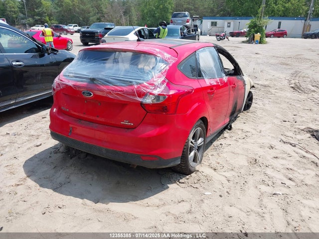 Ford Focus 2014 1FADP3K29EL444695 Image 4