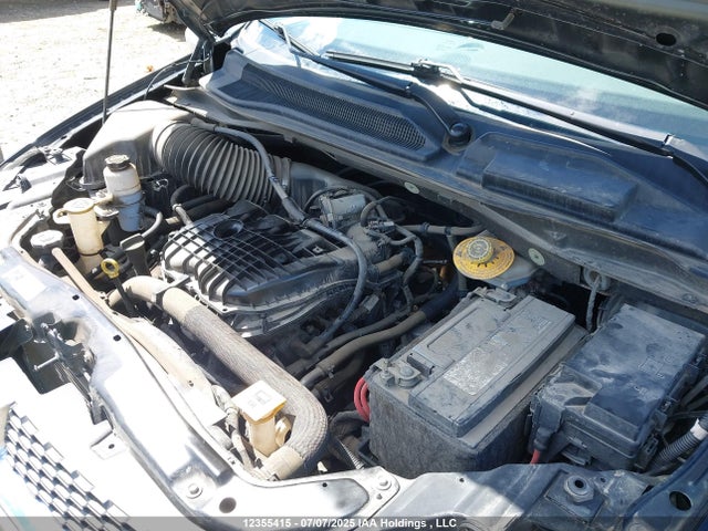 2C4RDGBG1JR181633 Dodge Grand Caravan