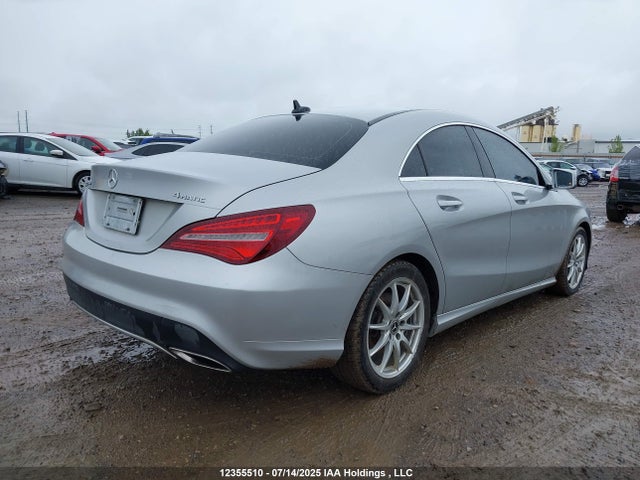 WDDSJ4GB3JN563235 Mercedes-Benz CLA-Class