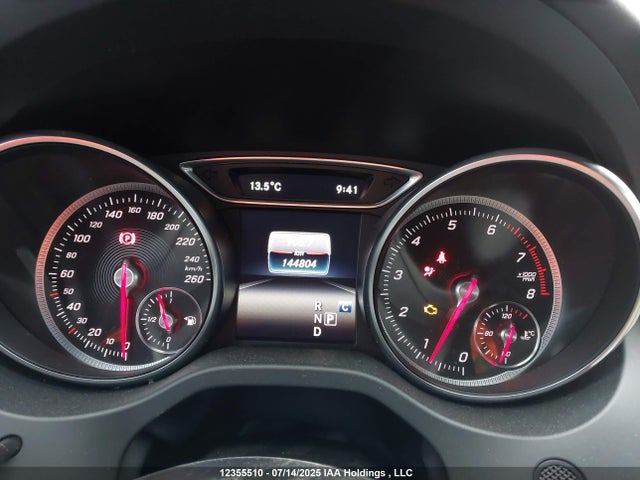 WDDSJ4GB3JN563235 Mercedes-Benz CLA-Class