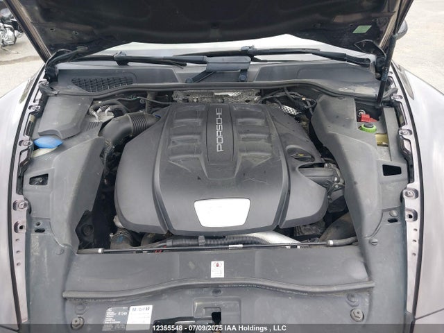 Porsche 2014 2014 WP1AF2A2XELA36975 Image 10