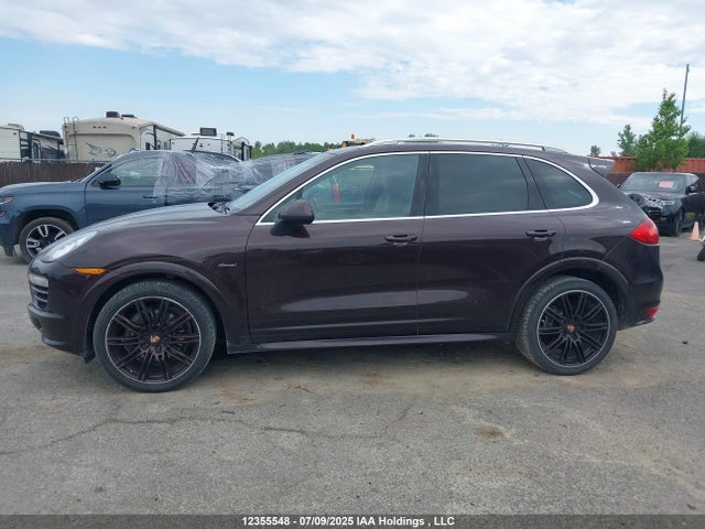 Porsche 2014 2014 WP1AF2A2XELA36975 Image 15