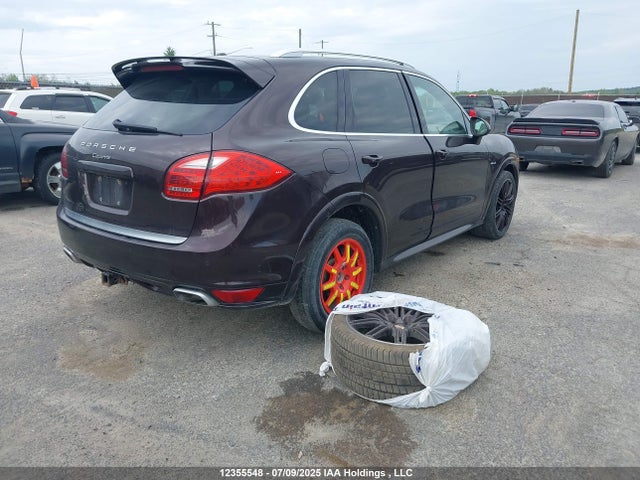 Porsche 2014 2014 WP1AF2A2XELA36975 Image 4