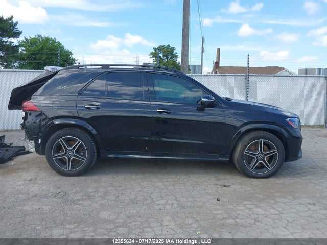 4JGFB5KB4RA996681 Mercedes-Benz m256