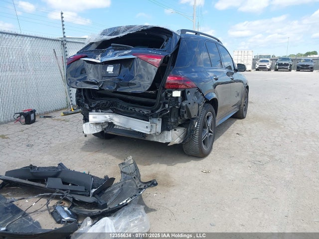 4JGFB5KB4RA996681 Mercedes-Benz m256