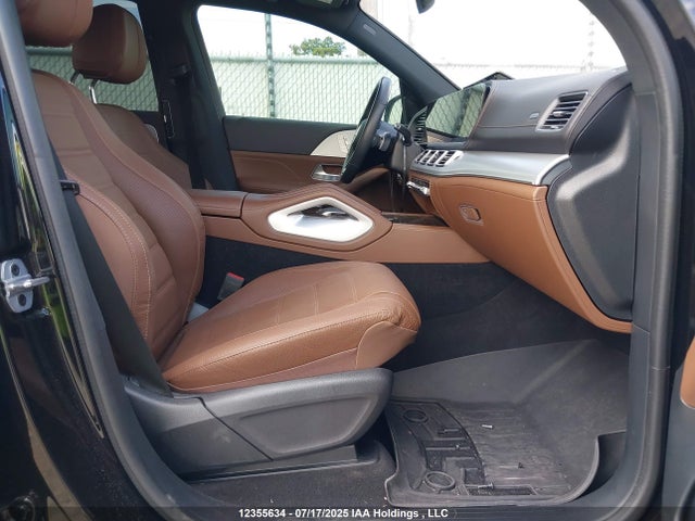 4JGFB5KB4RA996681 Mercedes-Benz m256