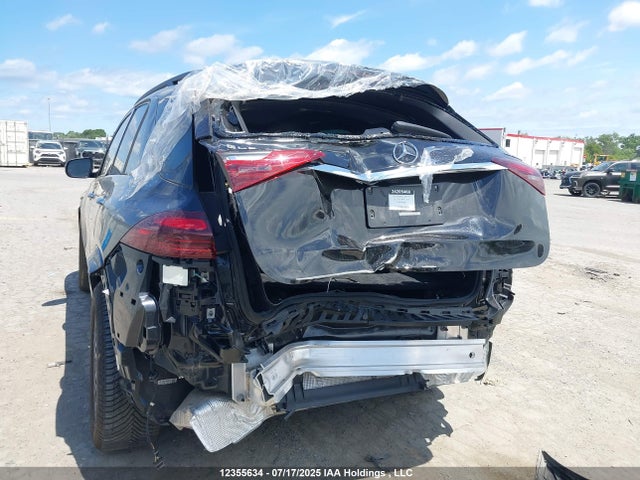 4JGFB5KB4RA996681 Mercedes-Benz m256