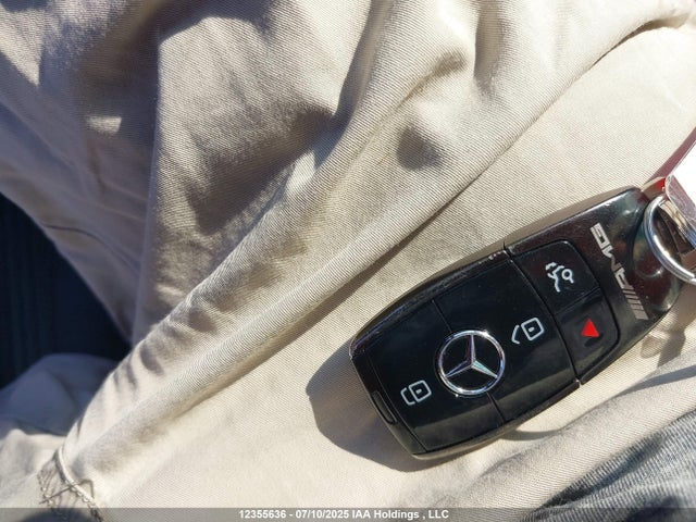W1K5J5BB8NN262444 Mercedes-Benz m260