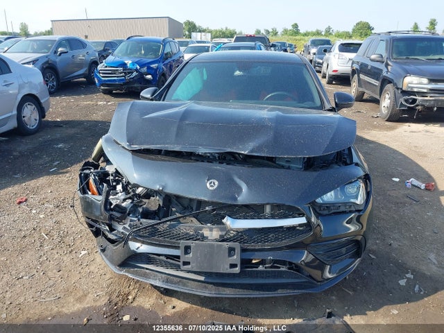 W1K5J5BB8NN262444 Mercedes-Benz m260
