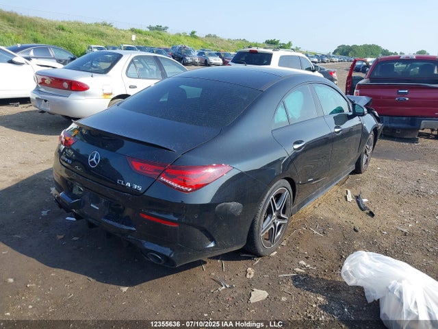 W1K5J5BB8NN262444 Mercedes-Benz m260