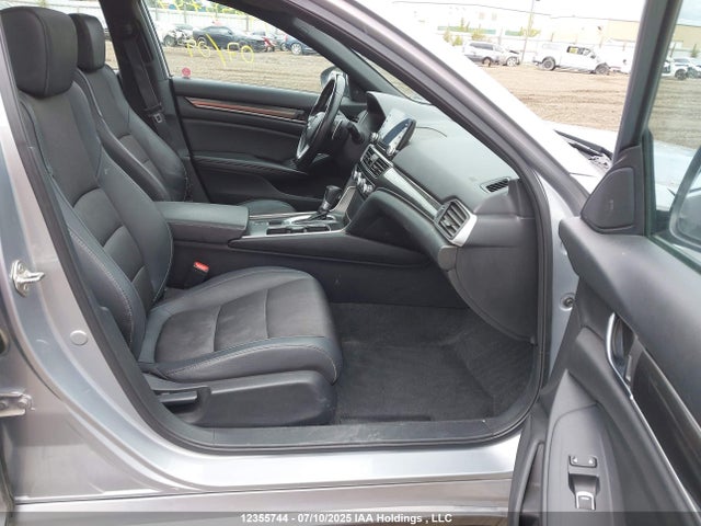 1HGCV1F31KA806143 Honda l15be