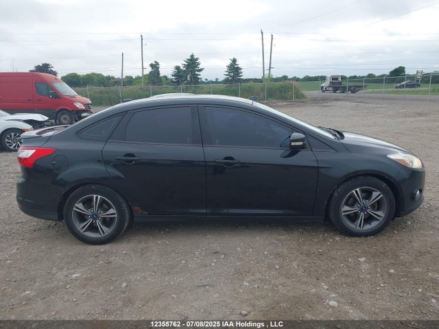 Ford Focus 2014 1FADP3F23EL423500 Image 13
