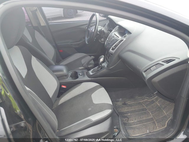Ford Focus 2014 1FADP3F23EL423500 Image 5