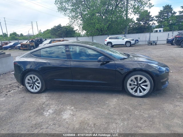 5YJ3E1EB7NF278241 Tesla MODEL 3