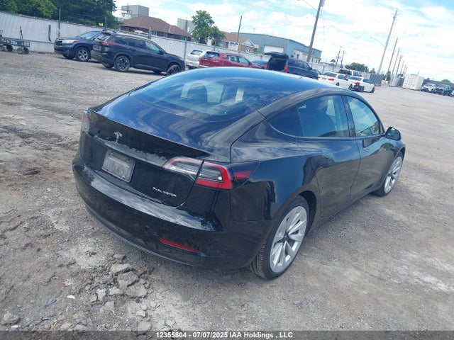 5YJ3E1EB7NF278241 Tesla MODEL 3