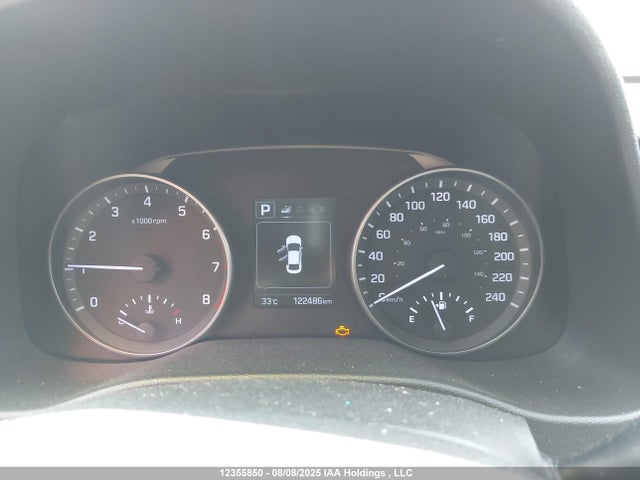 KMHD84LF7HU271185 Hyundai Elantra