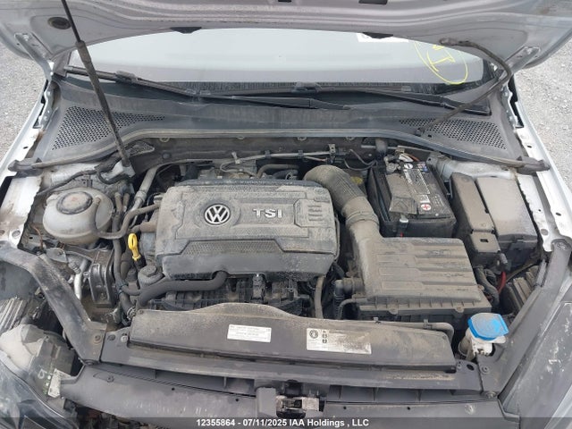 3VWB17AU7JM282701 Volkswagen 2018