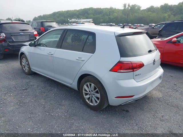 3VWB17AU7JM282701 Volkswagen 2018