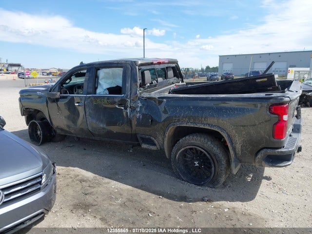 2GC4YVEY7P1704832 Chevrolet l5p