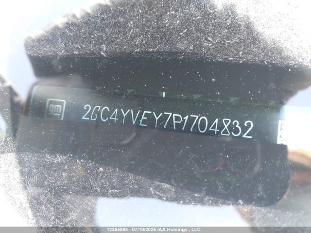 2GC4YVEY7P1704832 Chevrolet l5p