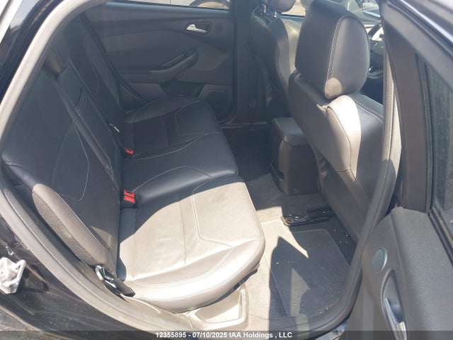 Ford Focus 2016 1FADP3L98GL312882 Image 8
