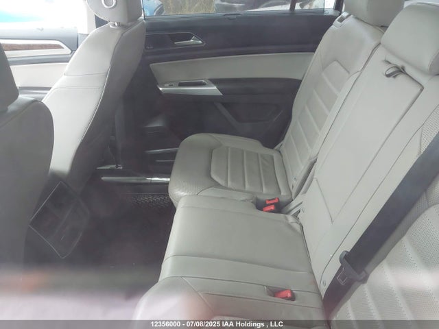 1V2TR2CA9KC560361 Volkswagen 2019