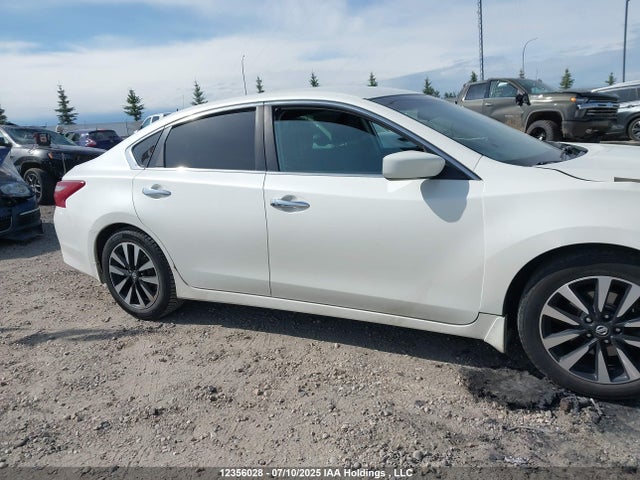 1N4AL3APXJC165469 Nissan 2018