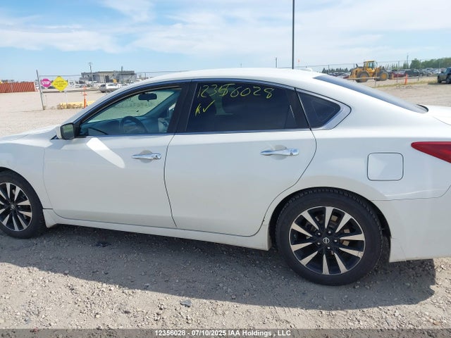 1N4AL3APXJC165469 Nissan 2018