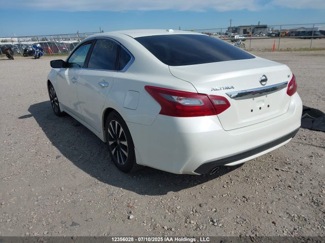 1N4AL3APXJC165469 Nissan 2018