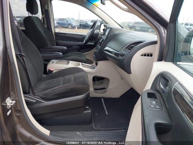 2C4RC1BG8FR696961 Chrysler 2015