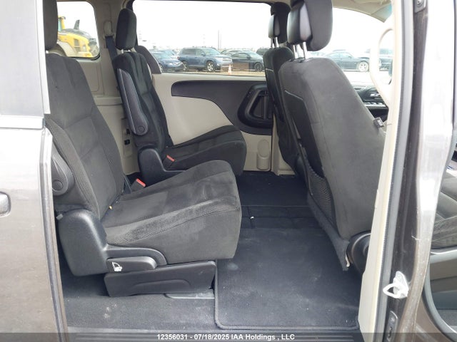 2C4RC1BG8FR696961 Chrysler 2015