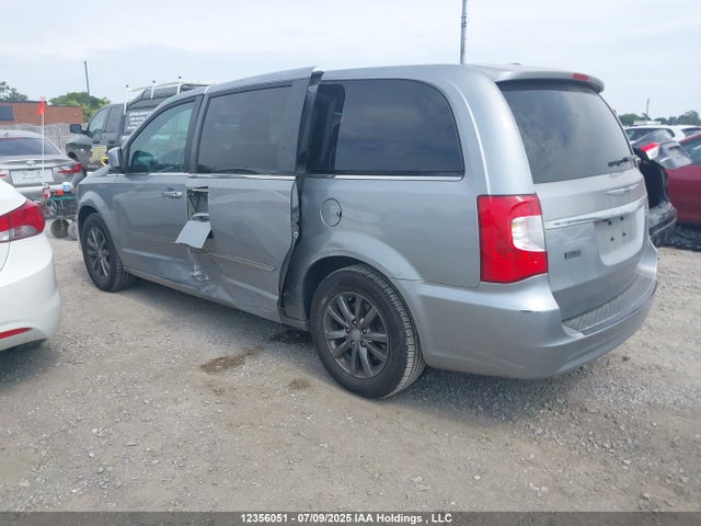 2C4RC1HGXFR700032 Chrysler 2015