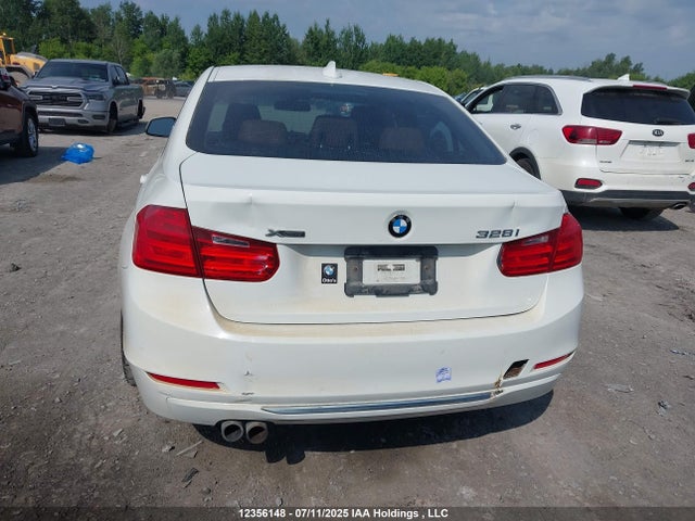 WBA3B3G52ENR85113 BMW 2014