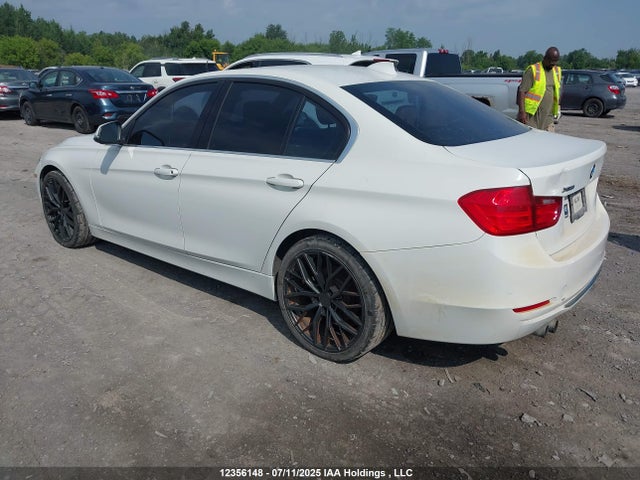 WBA3B3G52ENR85113 BMW 2014