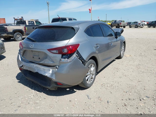 3MZBM1L77GM310484 Mazda pe