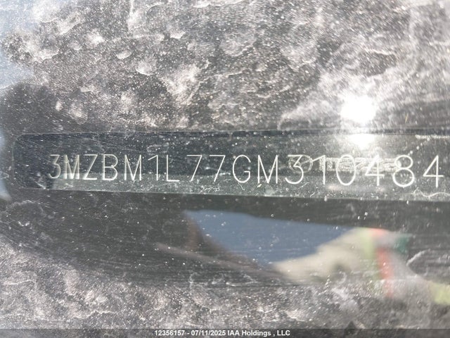 3MZBM1L77GM310484 Mazda pe