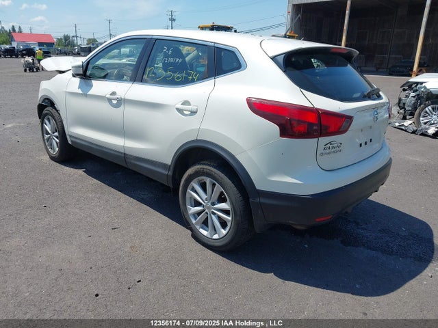 JN1BJ1CR5HW125240 Nissan 2017