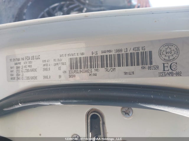 3C6UR5GL8HG500216 RAM 2017