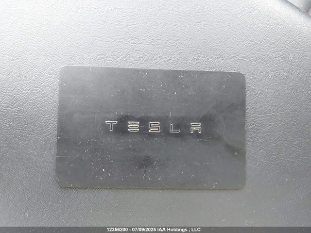 5YJ3E1EB4LF626459 Tesla 2020