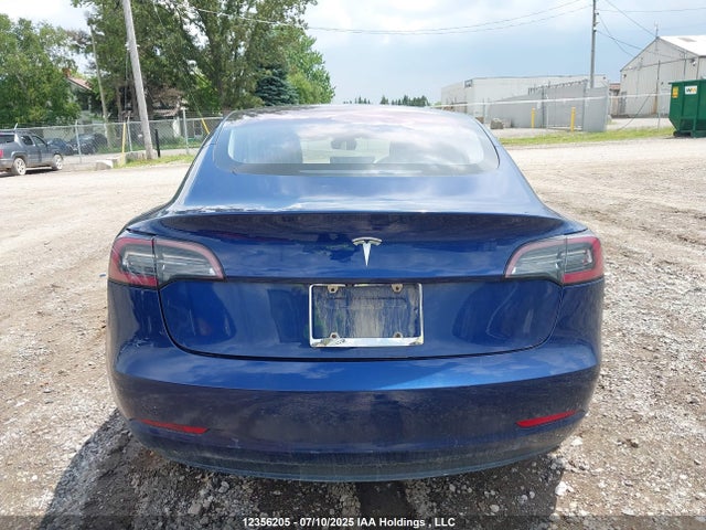5YJ3E1EAXJF022841 Tesla MODEL 3