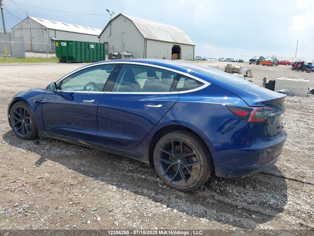 5YJ3E1EAXJF022841 Tesla MODEL 3