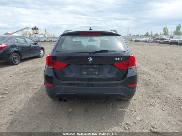 BMW X1 2014 WBAVM5C58EVV93368 Image 16