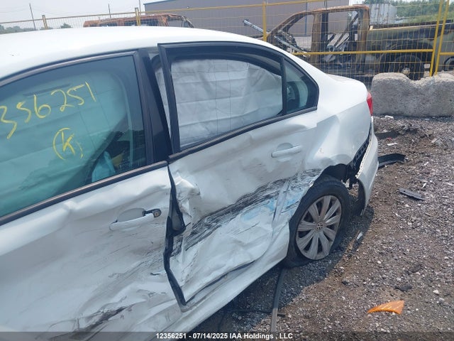 3VW2K7AJ4EM256310 Volkswagen 2014