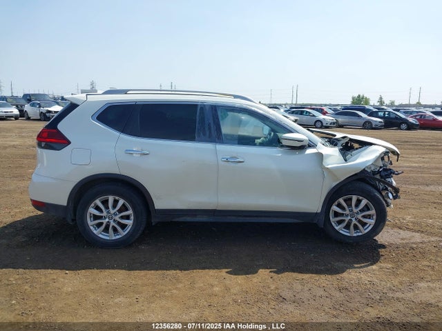 5N1AT2MV8HC802508 Nissan 2017