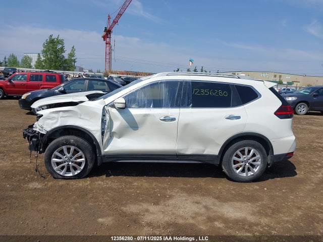 5N1AT2MV8HC802508 Nissan 2017