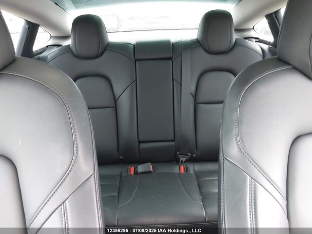 5YJ3E1EB0KF267884 Tesla MODEL 3