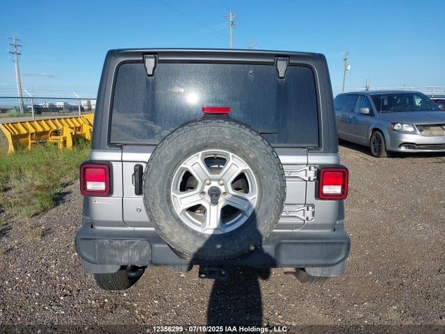 1C4HJXDN8KW687338 Jeep Wrangler