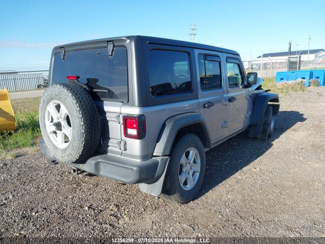 1C4HJXDN8KW687338 Jeep Wrangler