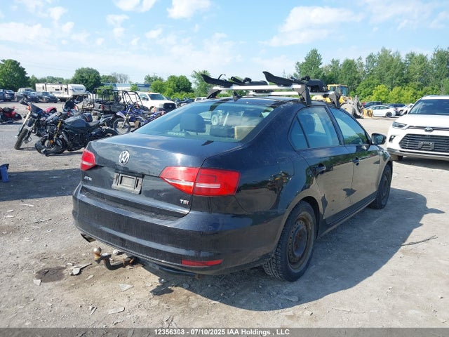 3VWD07AJ0FM348563 Volkswagen 1.8t